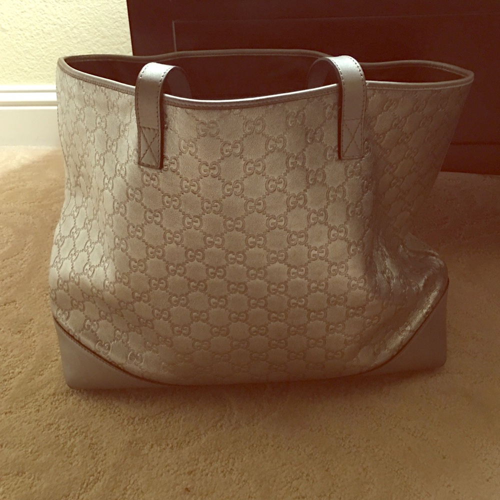 Silver Gucci tote
